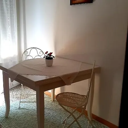 B&B Rosa Appartamento Malpensa * Samarate